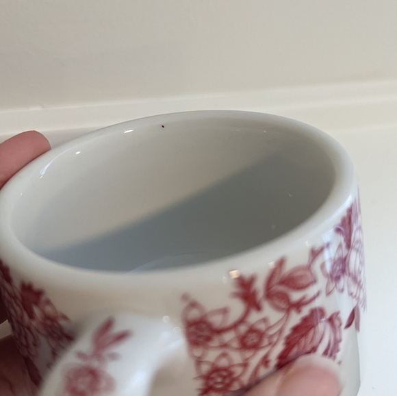 Set of Floral Burgandy and White Ceramic Mugs - Picture 5 of 7